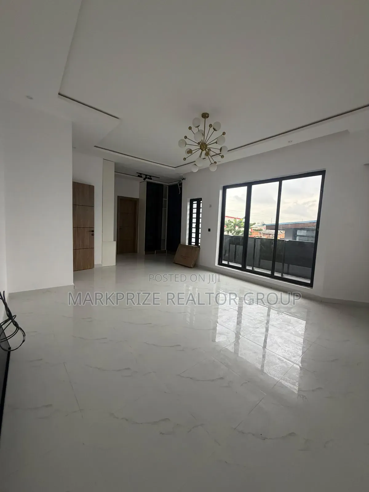 4bdrm Duplex in Adeniyi Jones Ikeja for sale in Adeniyi Jones