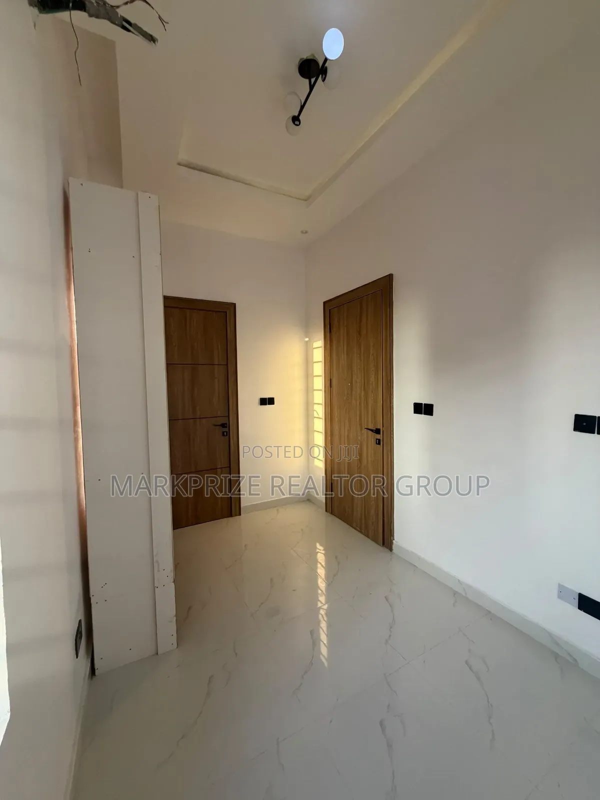 4bdrm Duplex in Adeniyi Jones Ikeja for sale in Adeniyi Jones