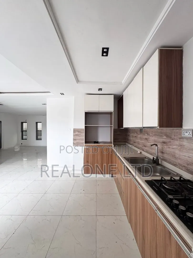 2bdrm Apartment in Ikate for rent in Ikate