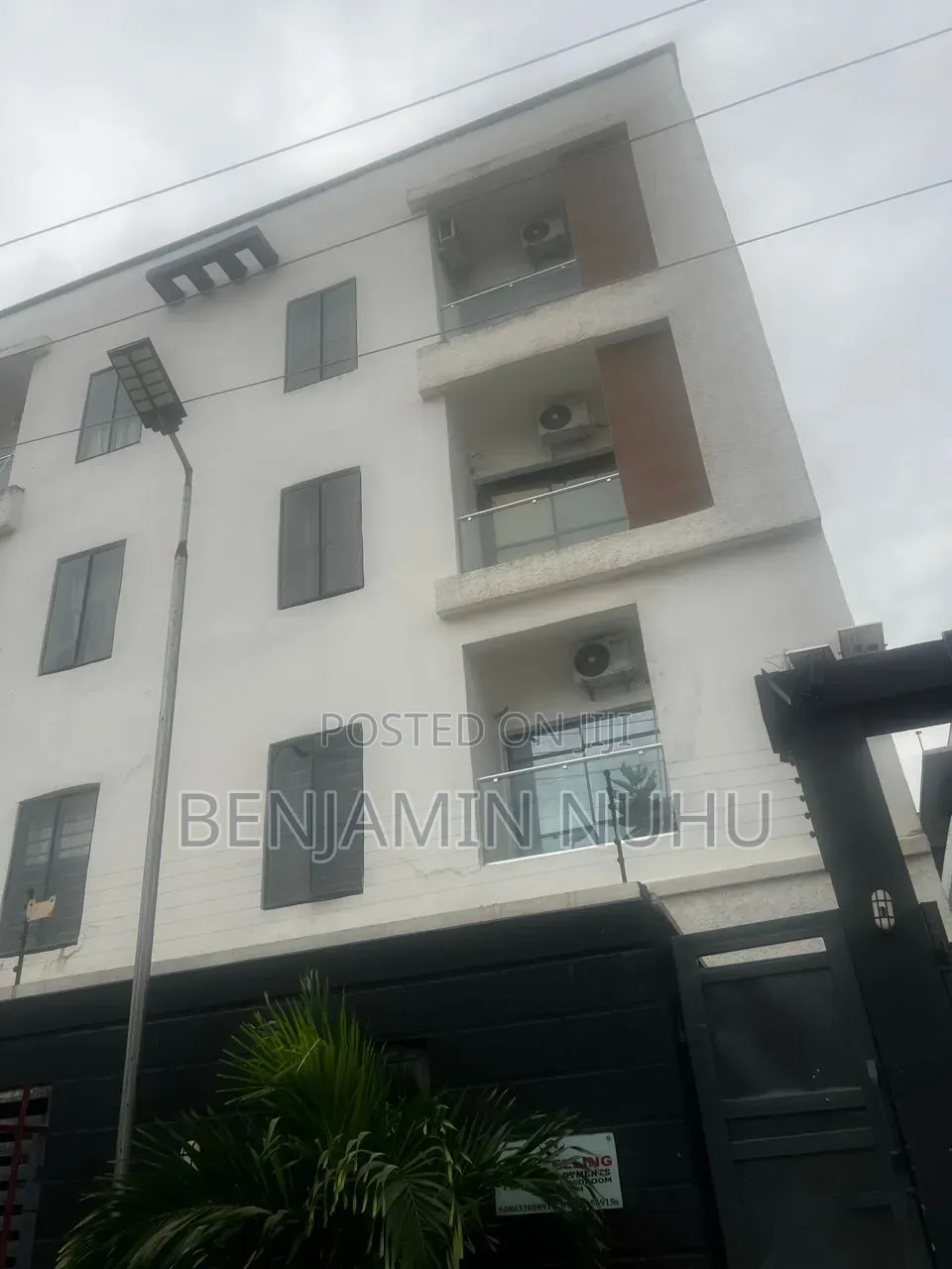 Furnished 1bdrm Apartment in Lekki Phase 1 for sale in Lekki Phase 1