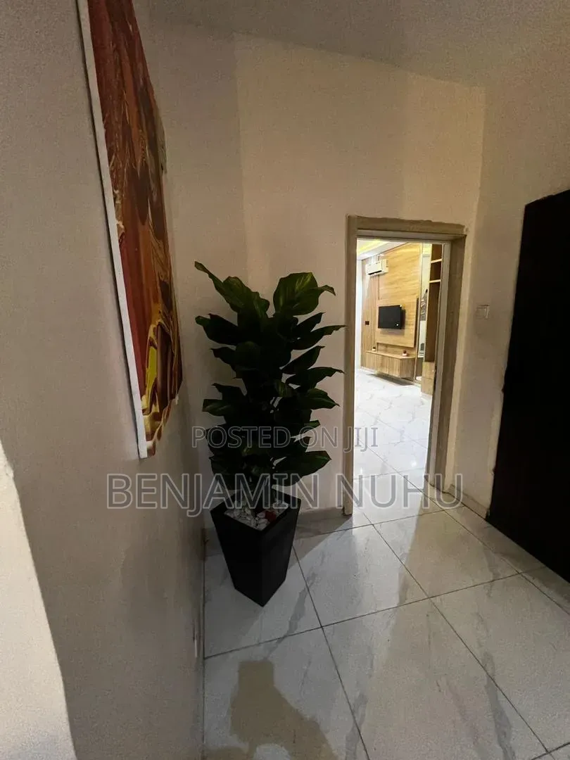 Furnished 1bdrm Apartment in Lekki Phase 1 for sale in Lekki Phase 1