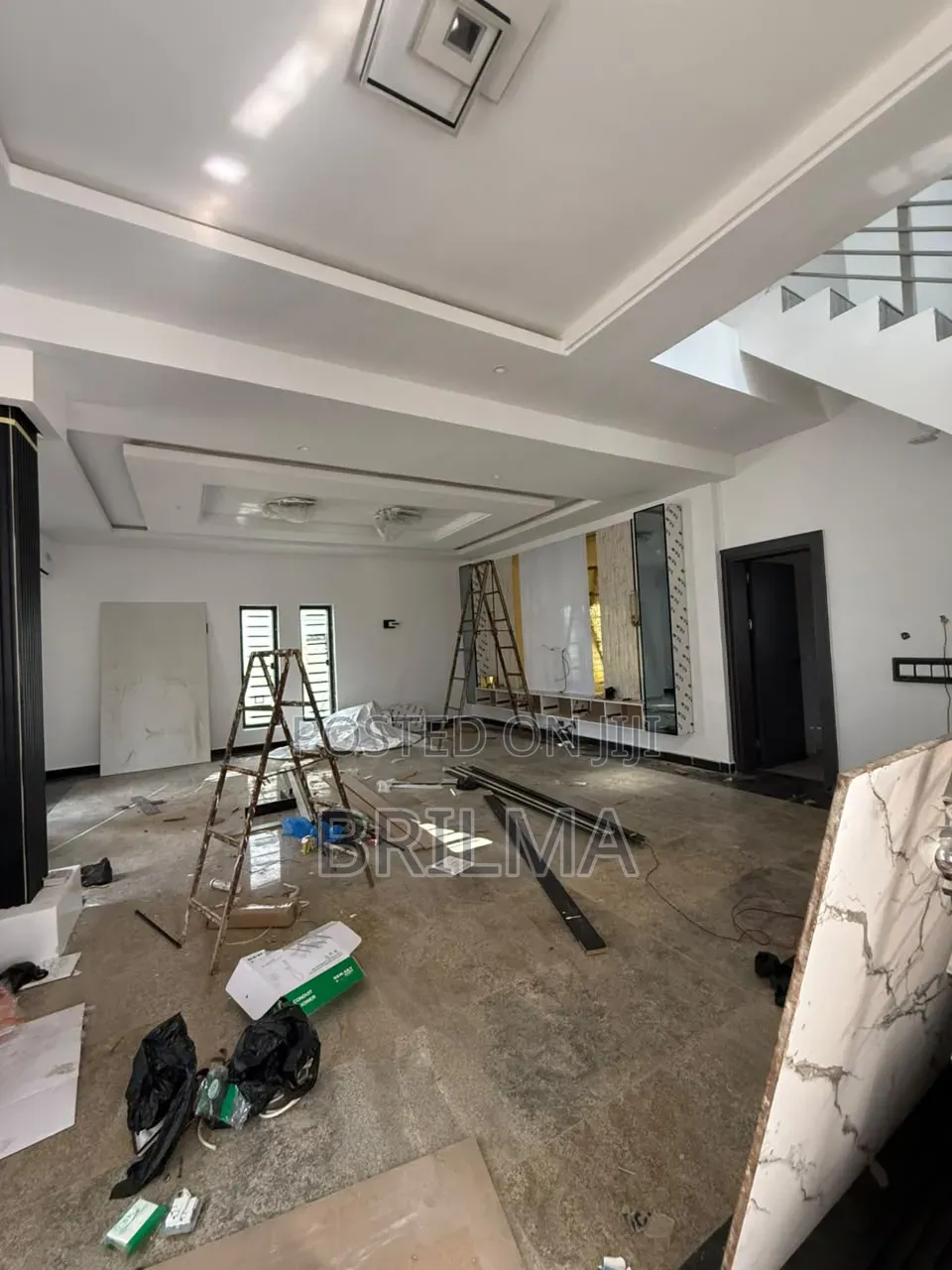 5bdrm Duplex in Guzape District for sale in Guzape District