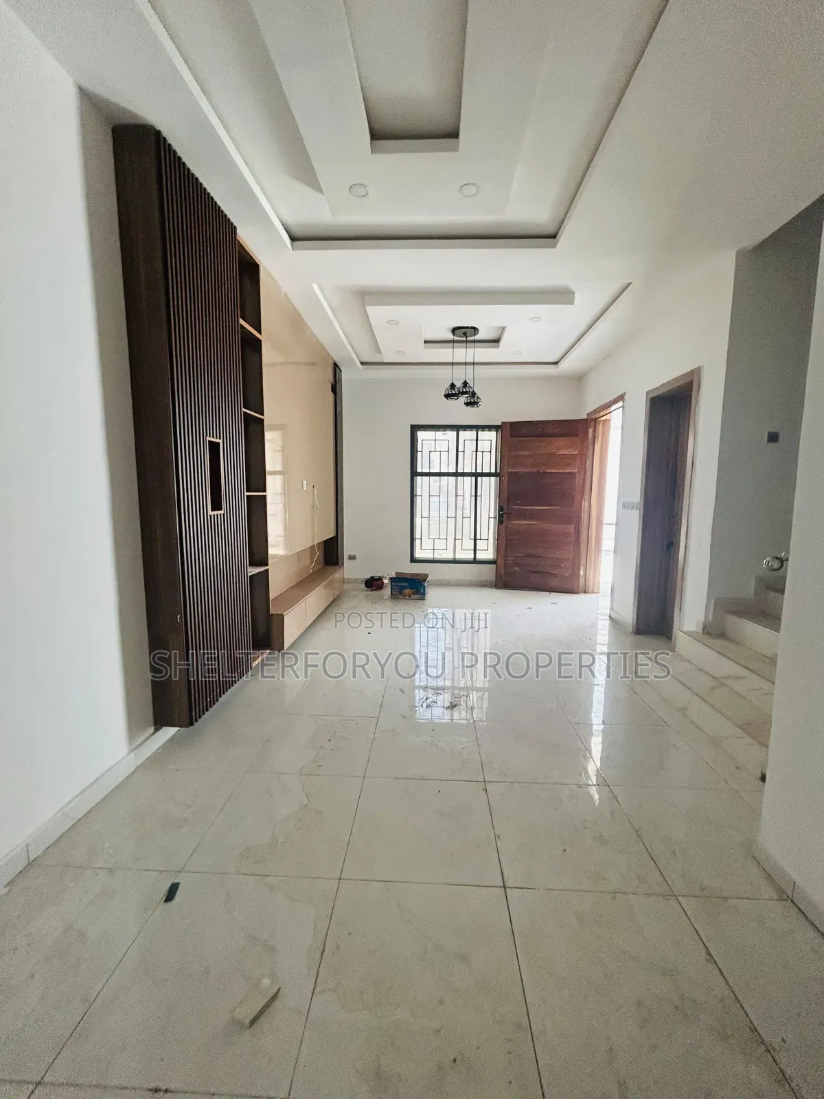 4bdrm Duplex in Ikota for sale in Ikota