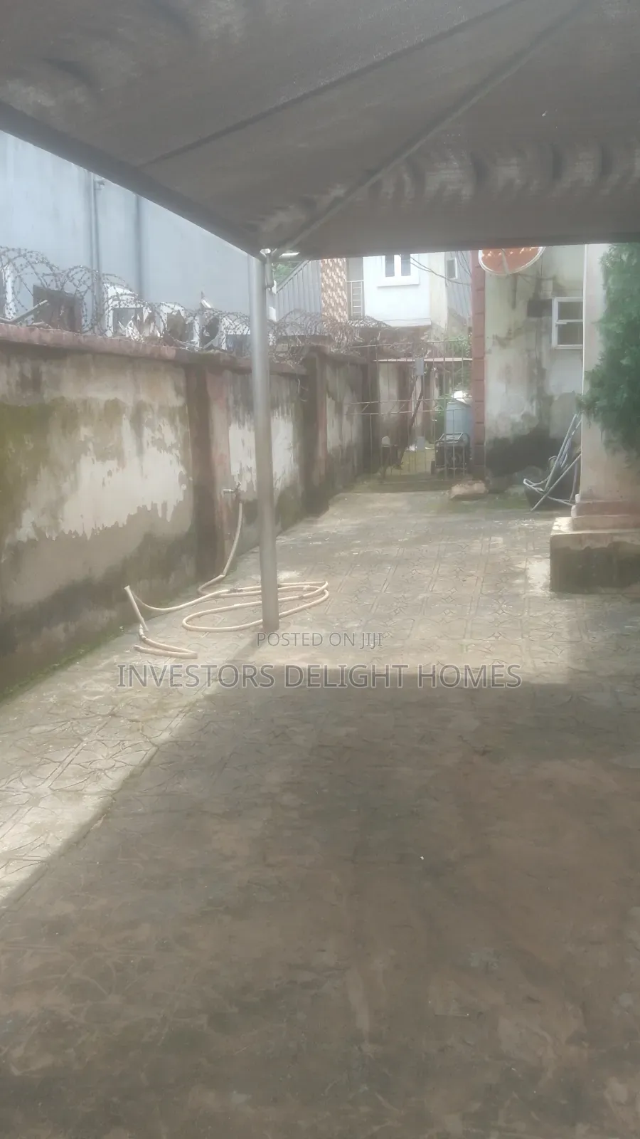 5bdrm Duplex in Oshimili North for sale in Oshimili North