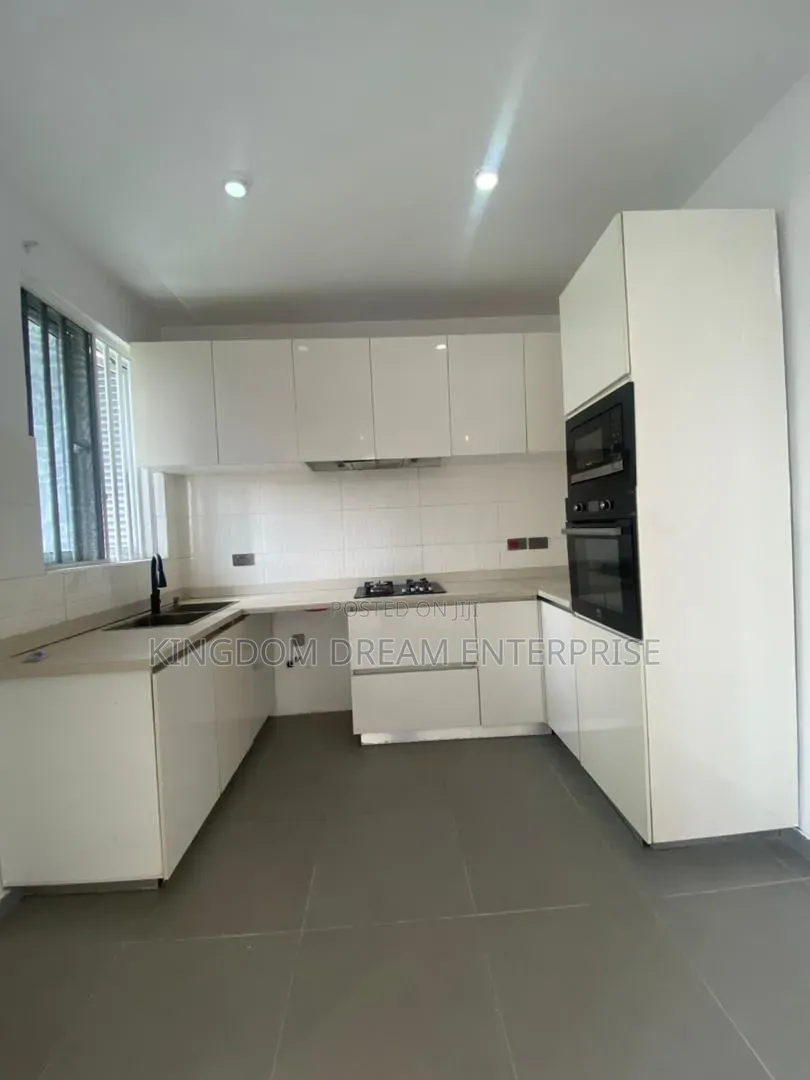2bdrm Apartment in Ilasan Lekki Lagos for rent in Ilasan
