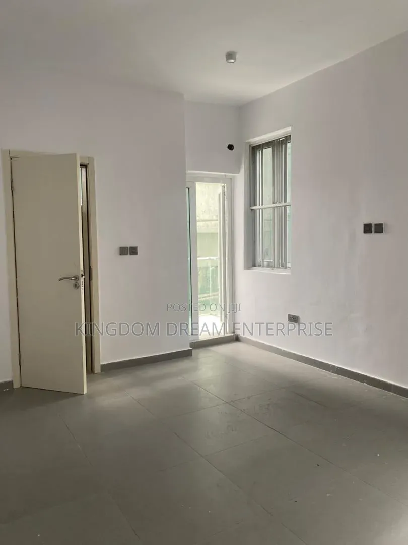 2bdrm Apartment in Ilasan Lekki Lagos for rent in Ilasan