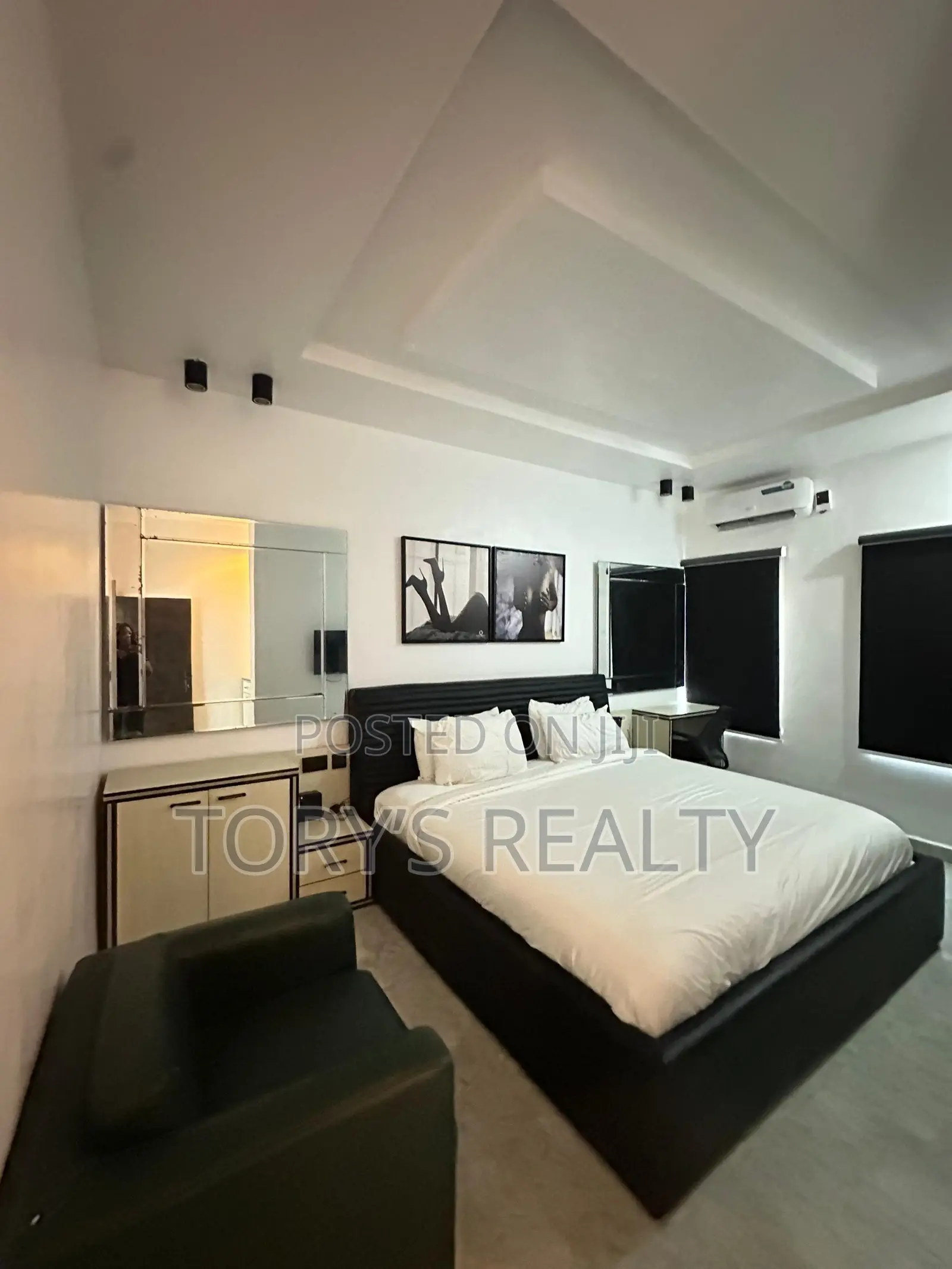 3bdrm Duplex in Ikate for sale in Ikate