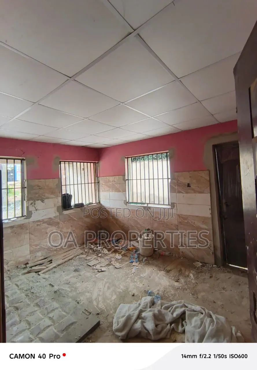 3bdrm Block of Flats in Bera Estate, for rent in Akobo