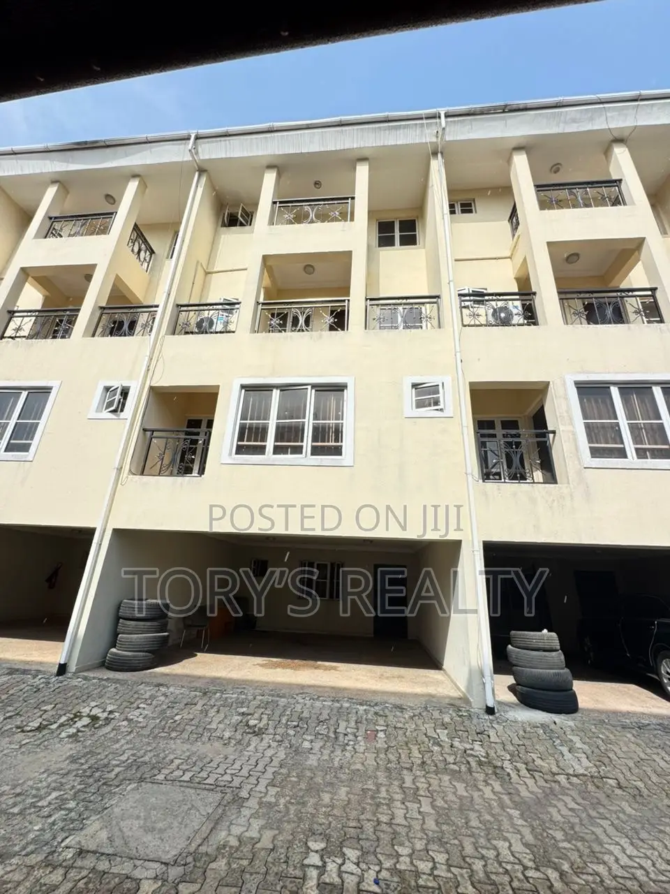 Furnished 4bdrm Duplex in Victoria Island Extension for rent in Victoria Island Extension