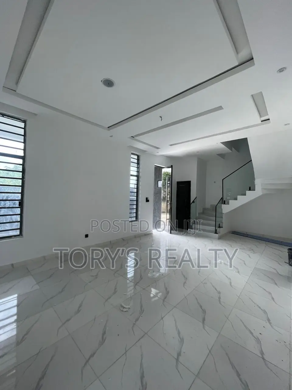4bdrm Duplex in Oke Ira / Ajah for sale in Oke Ira / Ajah