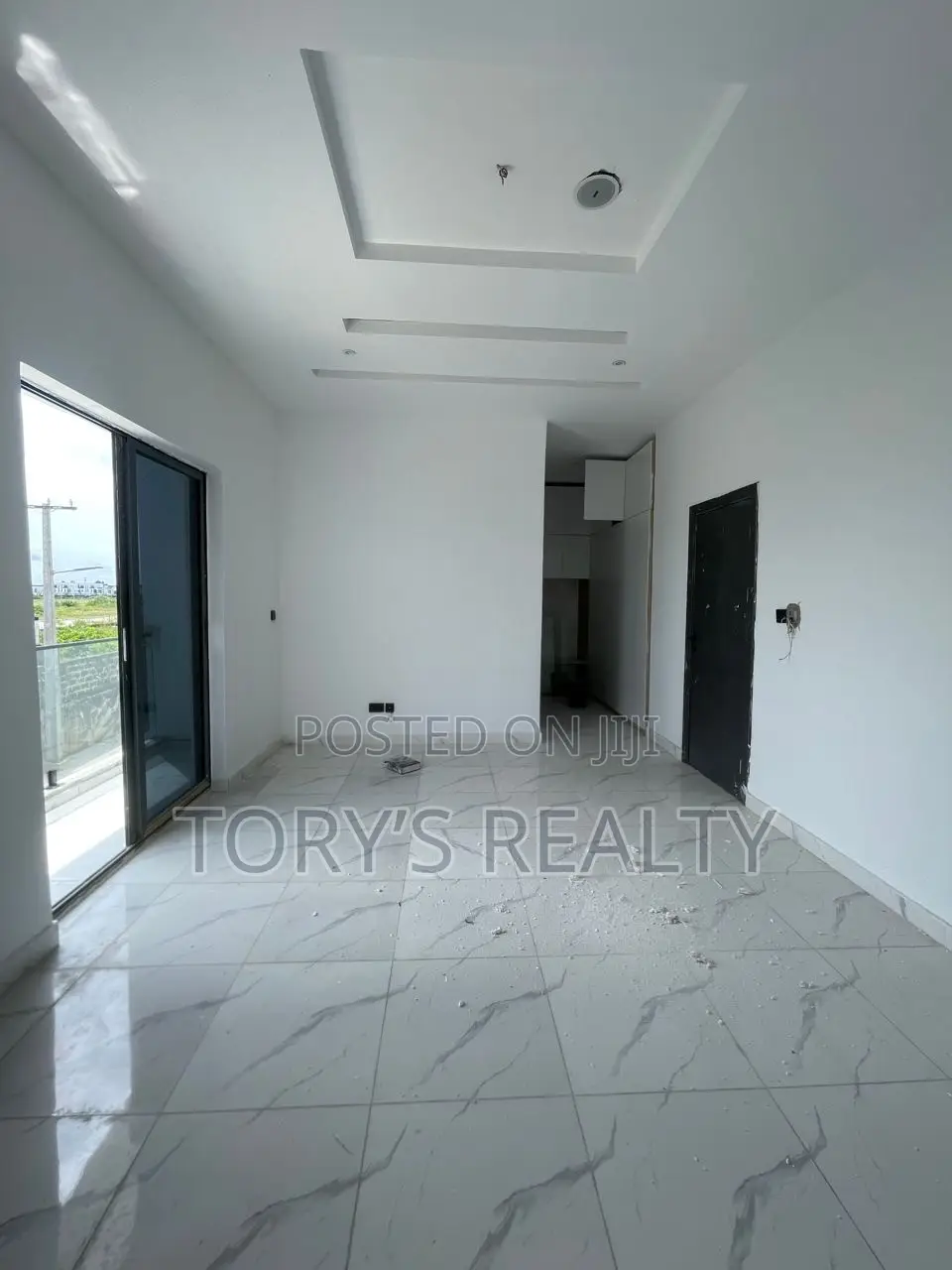 4bdrm Duplex in Oke Ira / Ajah for sale in Oke Ira / Ajah