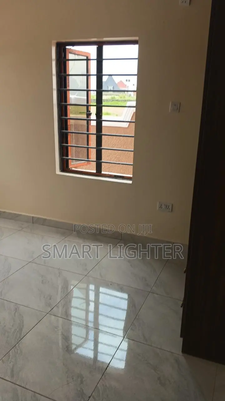2bdrm Block of Flats in Apo Resettlement for sale in Apo Resettlement