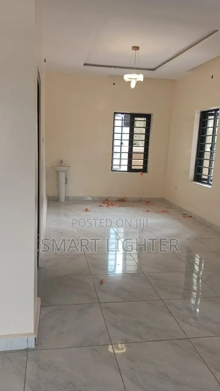 2bdrm Block of Flats in Apo Resettlement for sale in Apo Resettlement