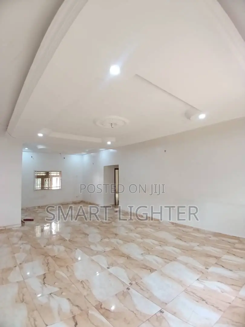 3bdrm Block of Flats in Apo Resettlement for rent in Apo Resettlement