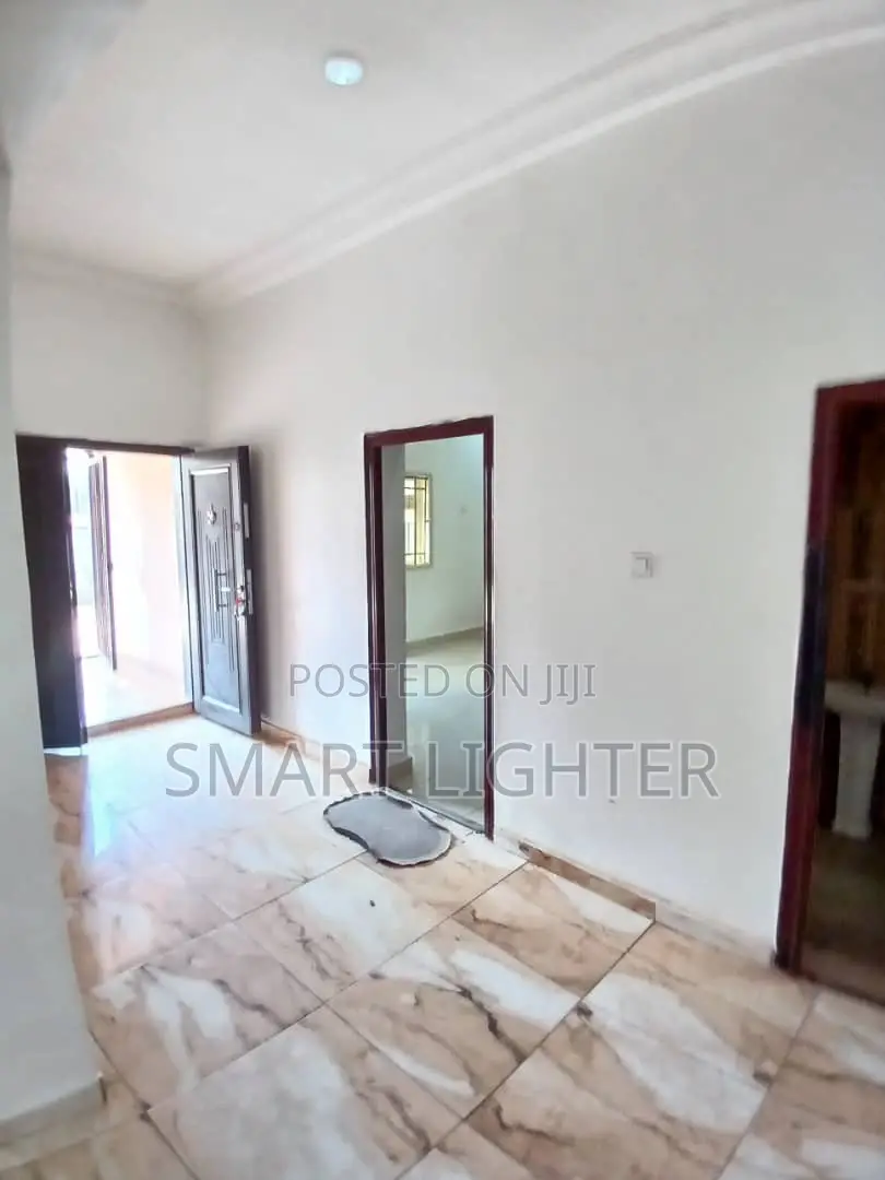 3bdrm Block of Flats in Apo Resettlement for rent in Apo Resettlement