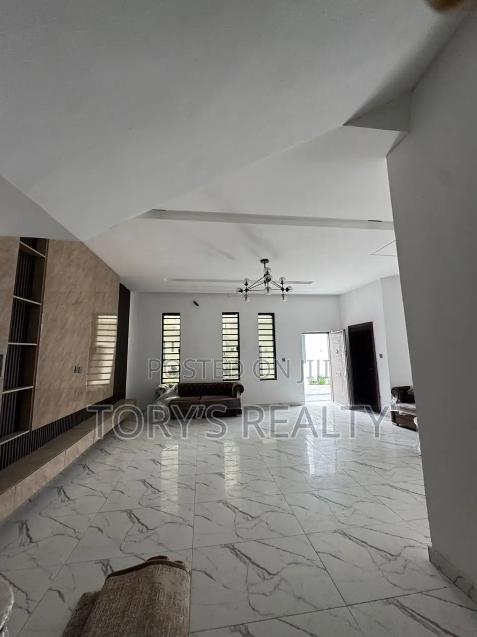 4bdrm Duplex in Lekki Phase 2 for sale in Lekki Phase 2