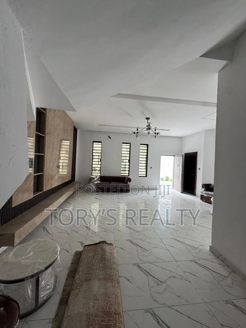 4bdrm Duplex in Lekki Phase 2 for sale in Lekki Phase 2