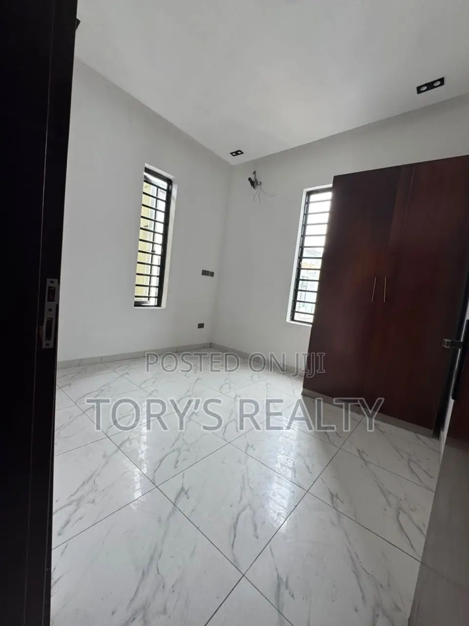 4bdrm Duplex in Lekki Phase 2 for sale in Lekki Phase 2