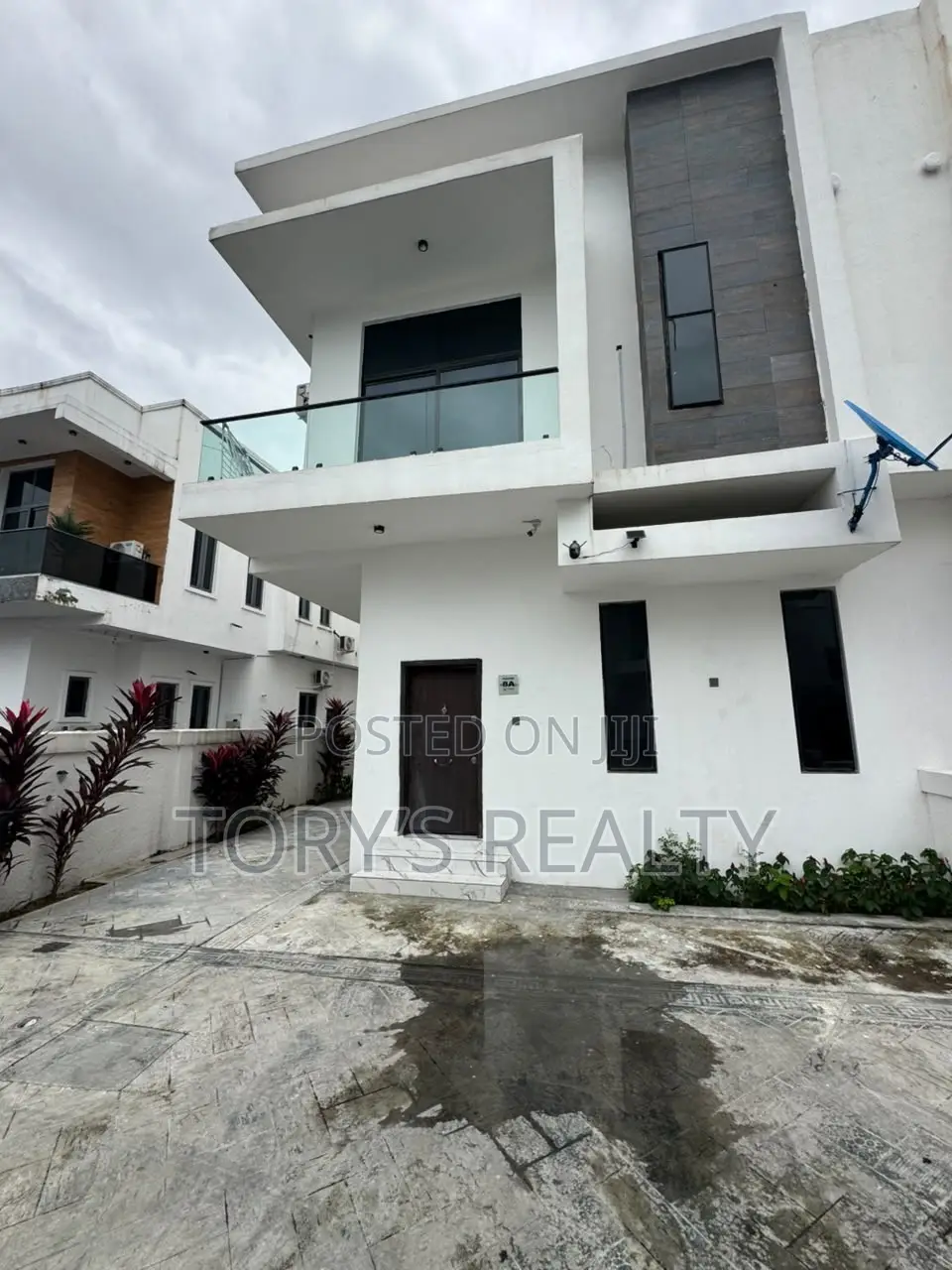 4bdrm Duplex in Lekki Phase 2 for sale in Lekki Phase 2