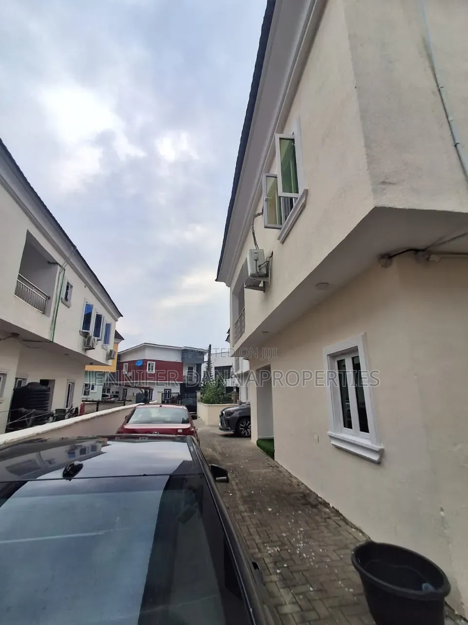 4bdrm Duplex in Sangotedo for sale in Sangotedo