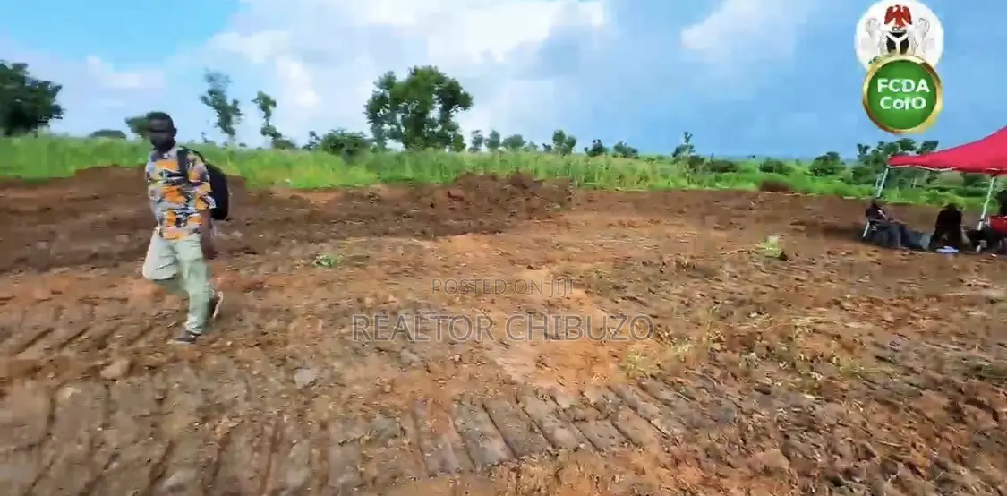 7.5M to 23M Estate Land at Apo Wassa for Sale in Wasa
