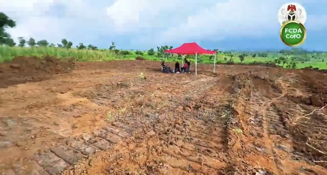 7.5M to 23M Estate Land at Apo Wassa for Sale in Wasa