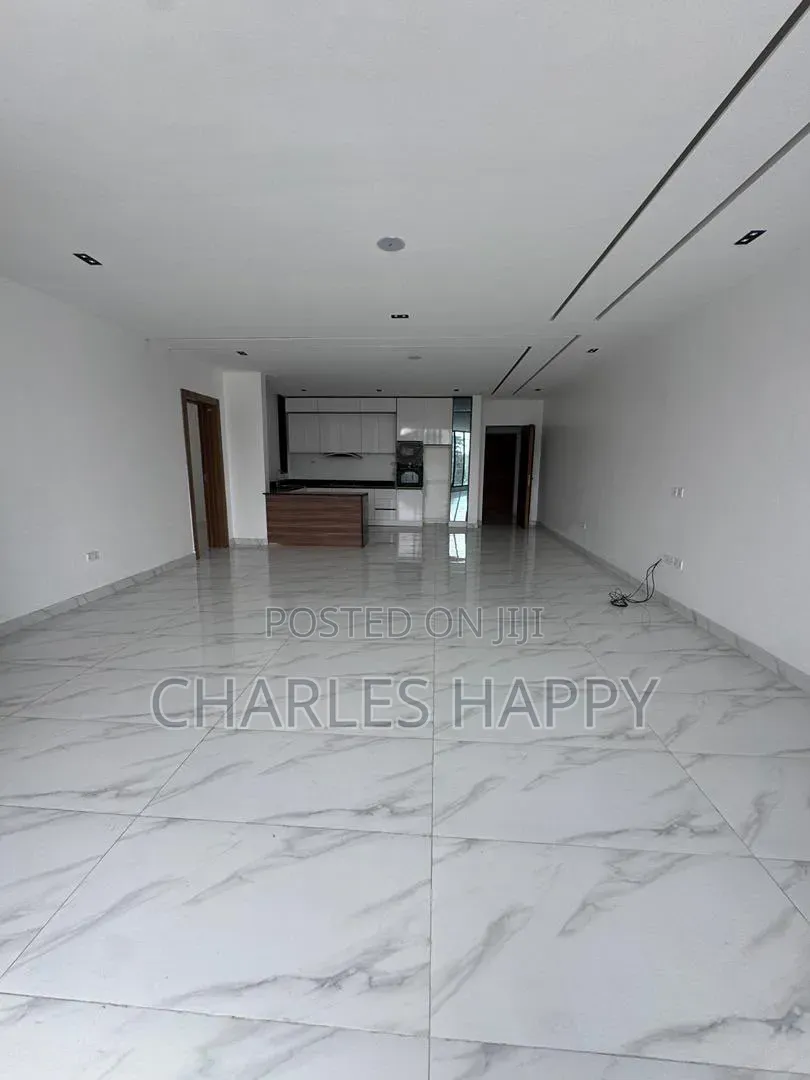 Furnished 2bdrm Apartment in Lekki Phase 1 for sale in Lekki Phase 1
