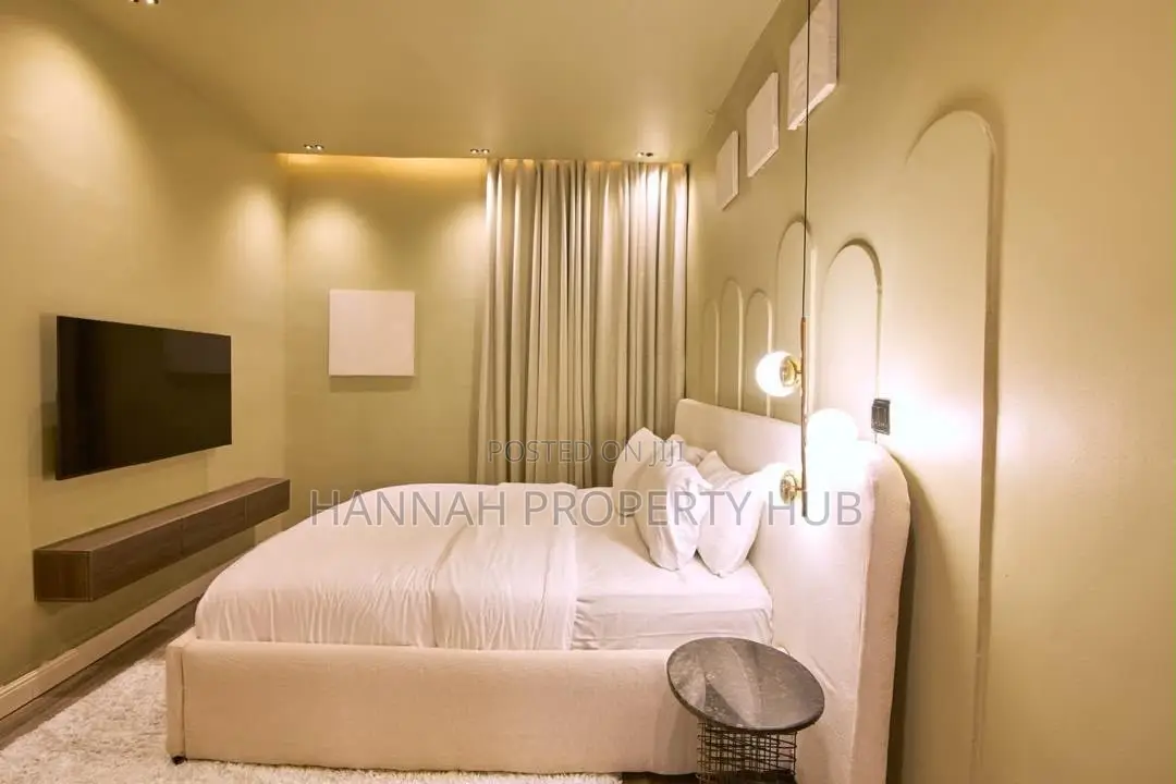 Cozy 1 Bedroom Apartment in Chevron