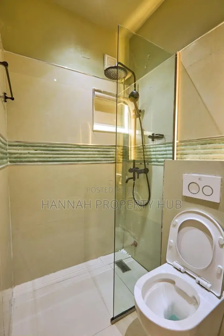 Cozy 1 Bedroom Apartment in Chevron