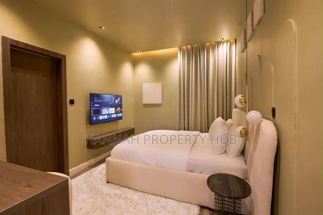 Cozy 1 Bedroom Apartment in Chevron