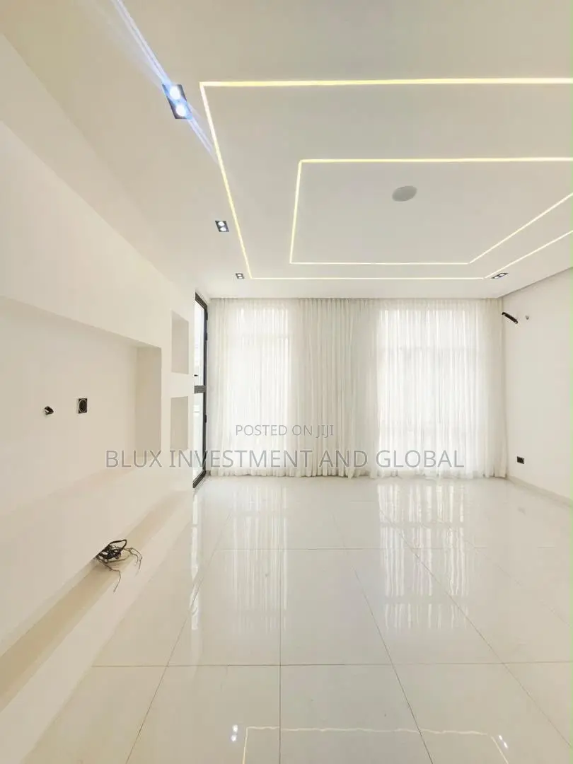 4bdrm Maisonette in Banana Island for sale in Banana Island