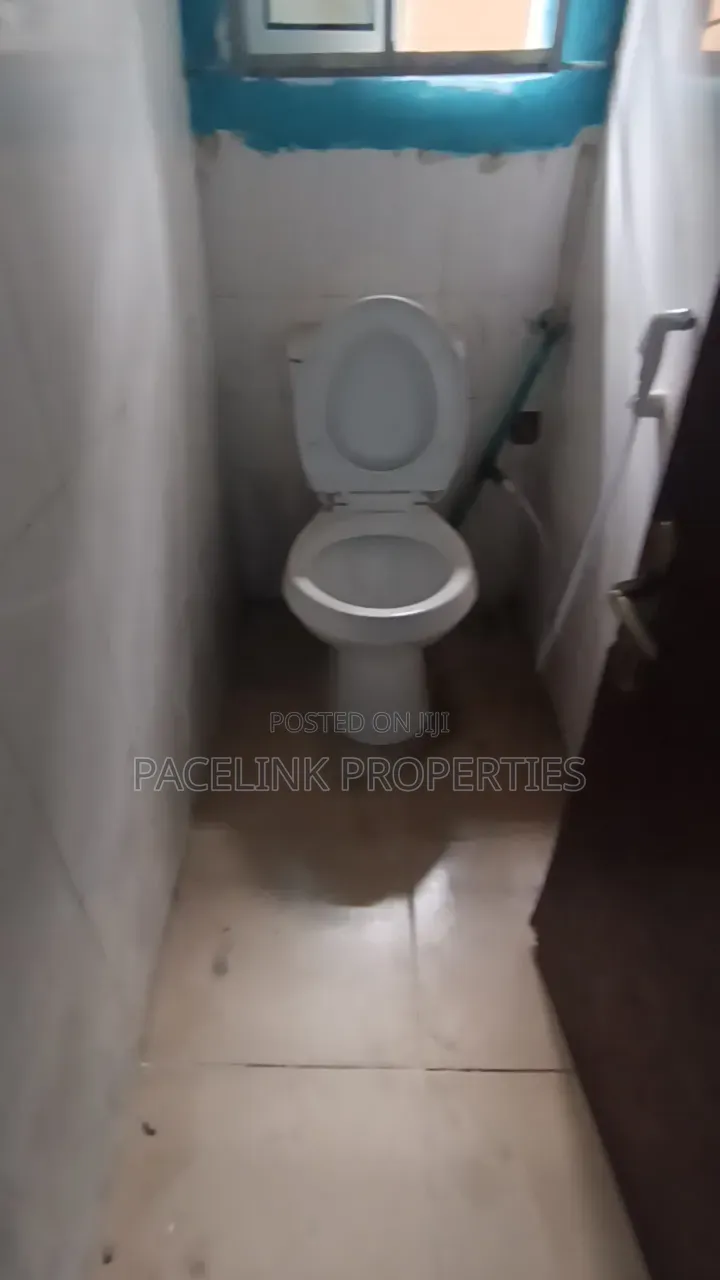 2bdrm Apartment in Iyana Ipaja for rent in Iyana Ipaja