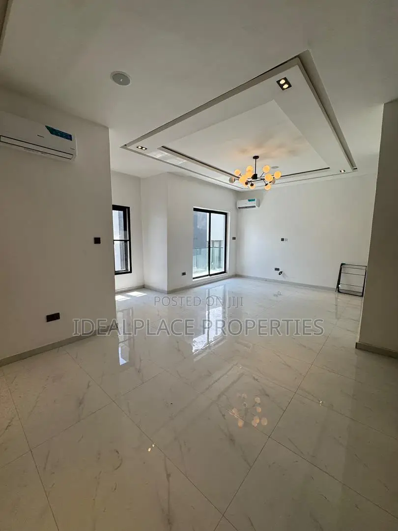2bdrm Apartment in Ikate for sale in Ikate