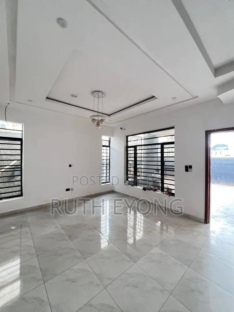 4bdrm Townhouse / Terrace in Ikota Lekki Lagos for rent in Ikota