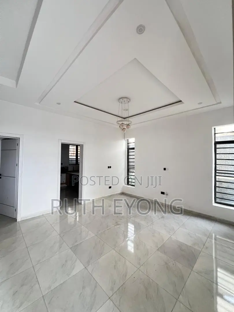 4bdrm Townhouse / Terrace in Ikota Lekki Lagos for rent in Ikota