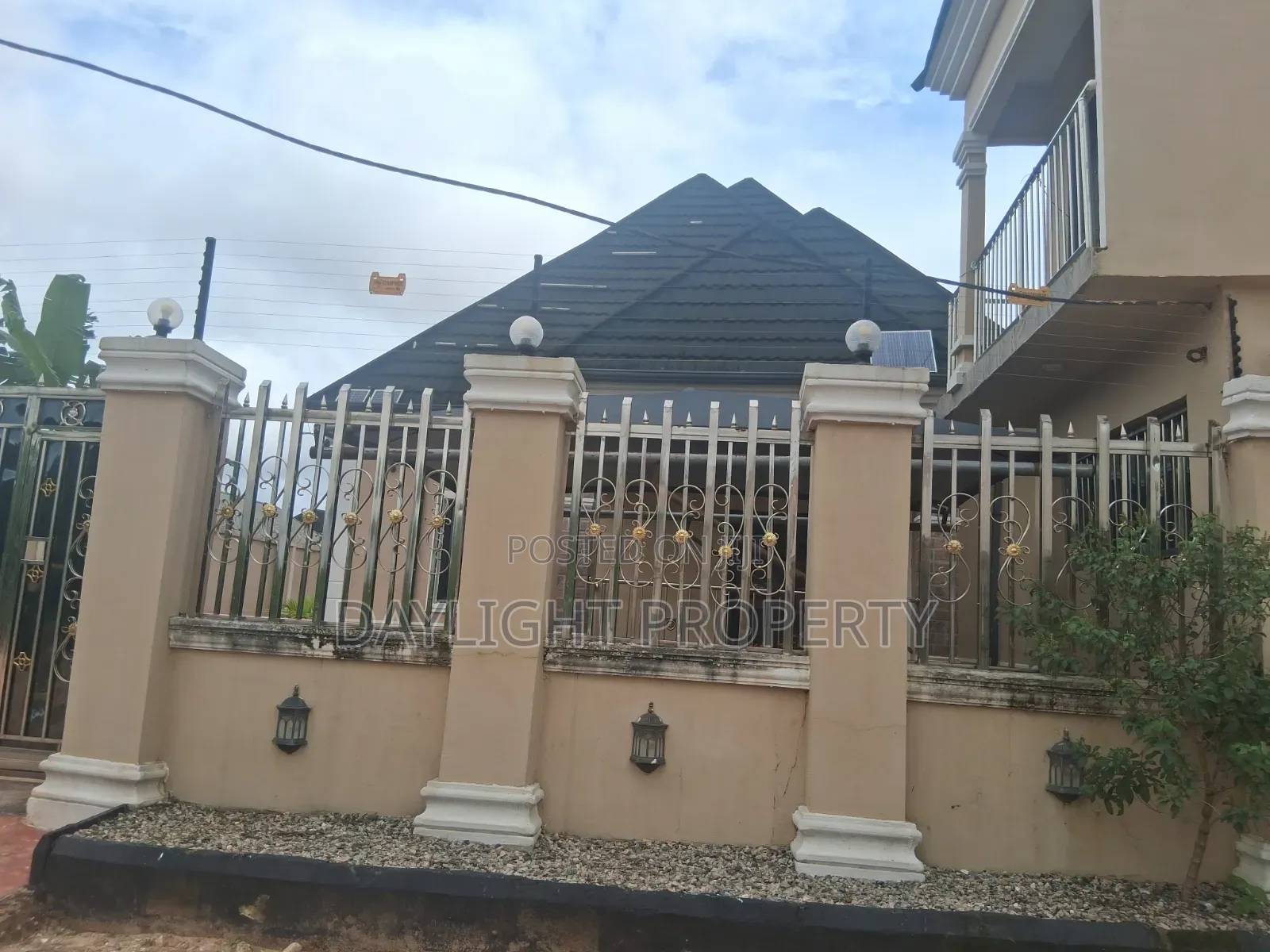 4bdrm Block of Flats in Daylight Property, Benin City for sale in Benin City