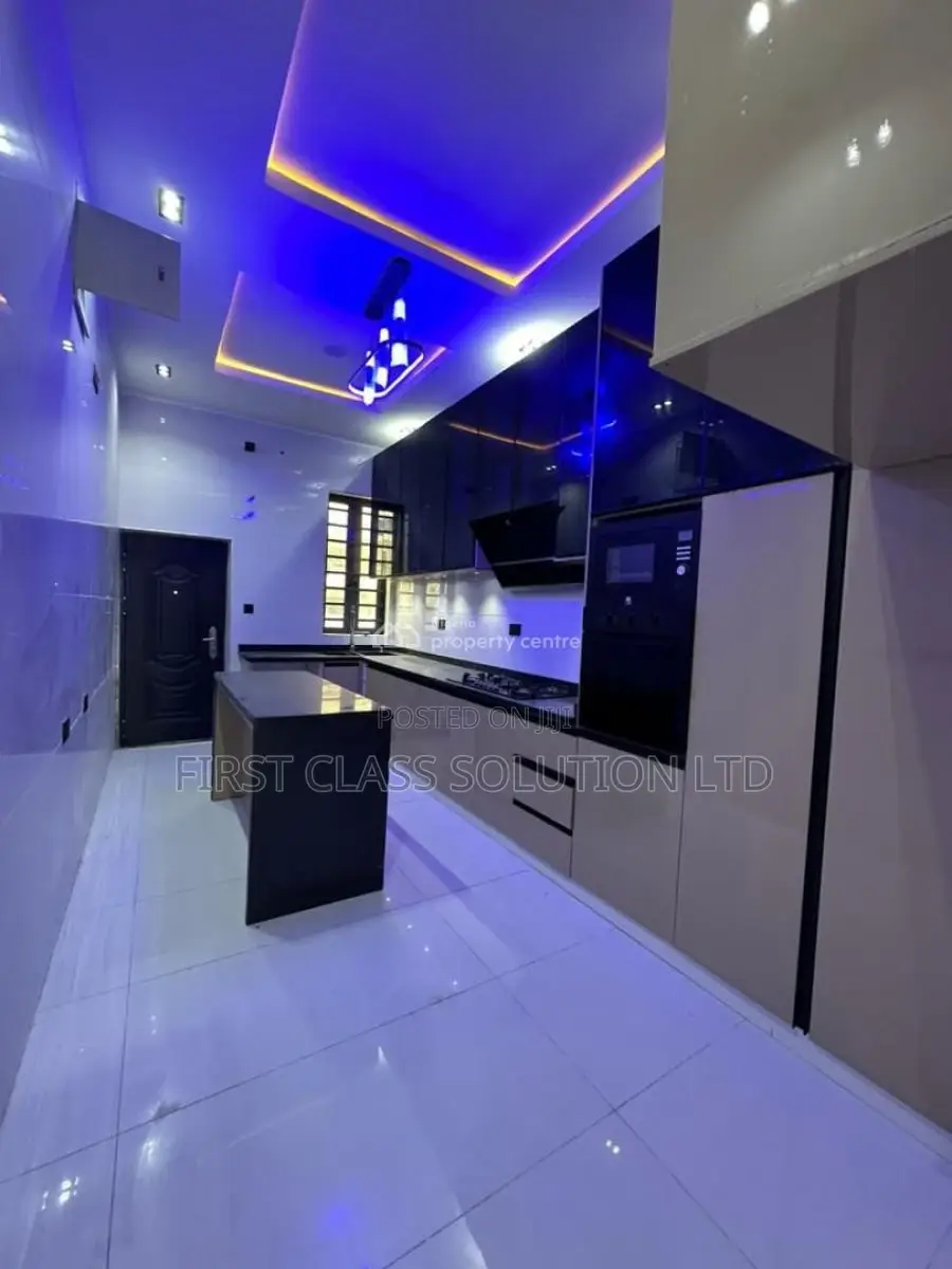 Furnished 4bdrm Duplex in Enugu State for sale in Enugu State