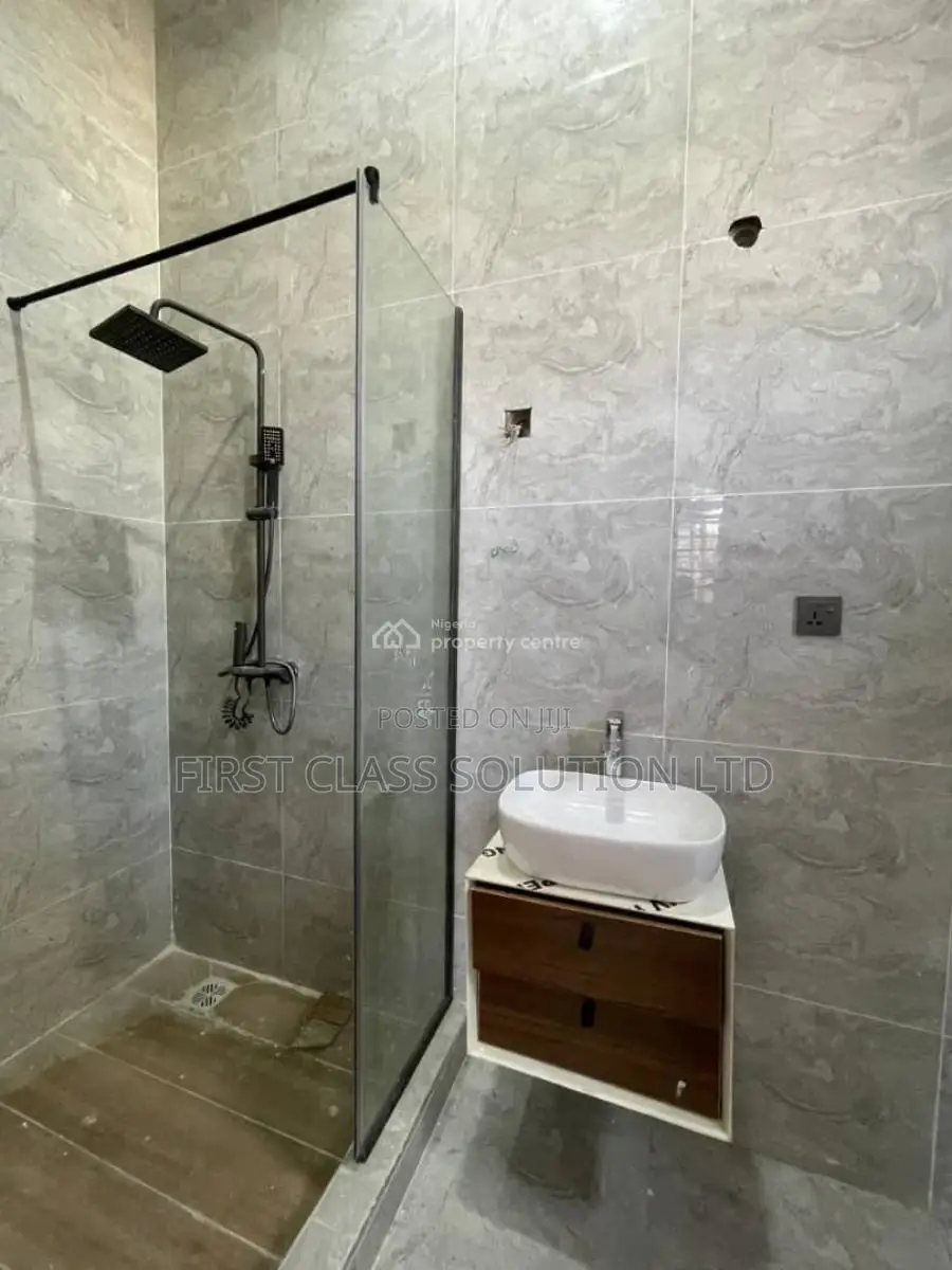 Furnished 4bdrm Duplex in Enugu State for sale in Enugu State