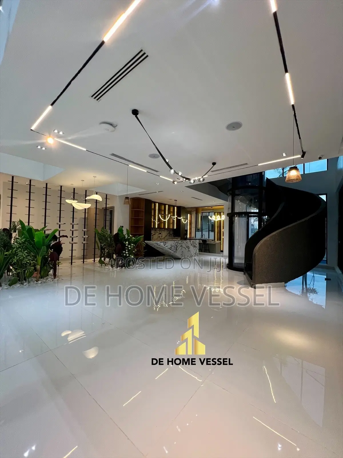 5bdrm Duplex in Osapa london for sale in Osapa london