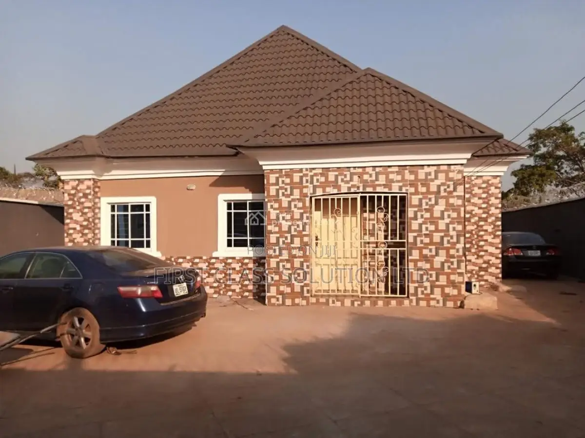 Furnished 4bdrm Duplex in Enugu State for sale in Enugu State