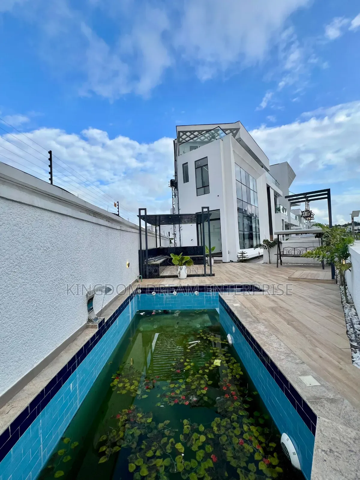 5bdrm House in Chevron Drive Lekki for sale in Chevron