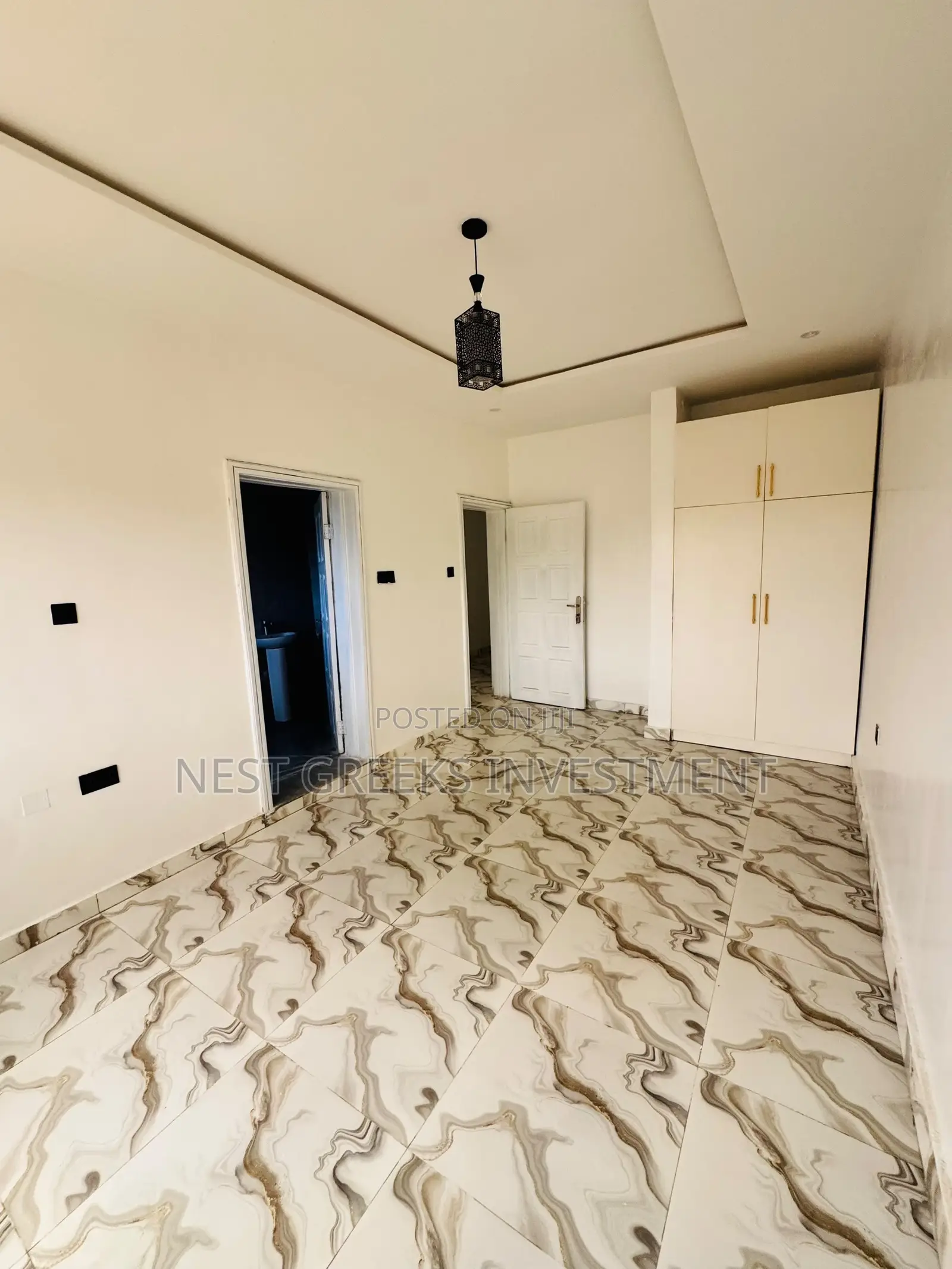 3bdrm Apartment in Ogba for sale in Ogba