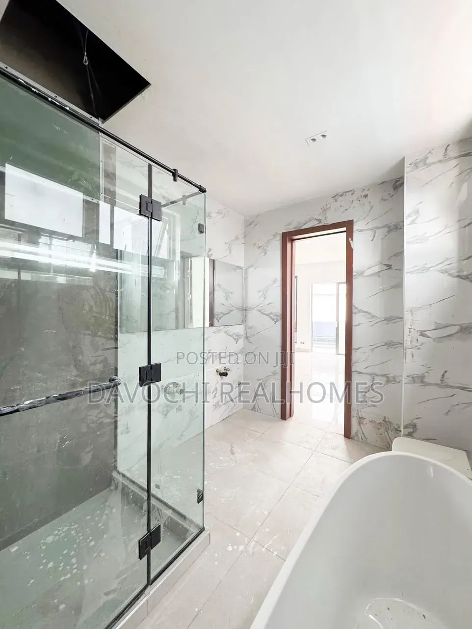 4bdrm House in Banana Island for sale in Banana Island