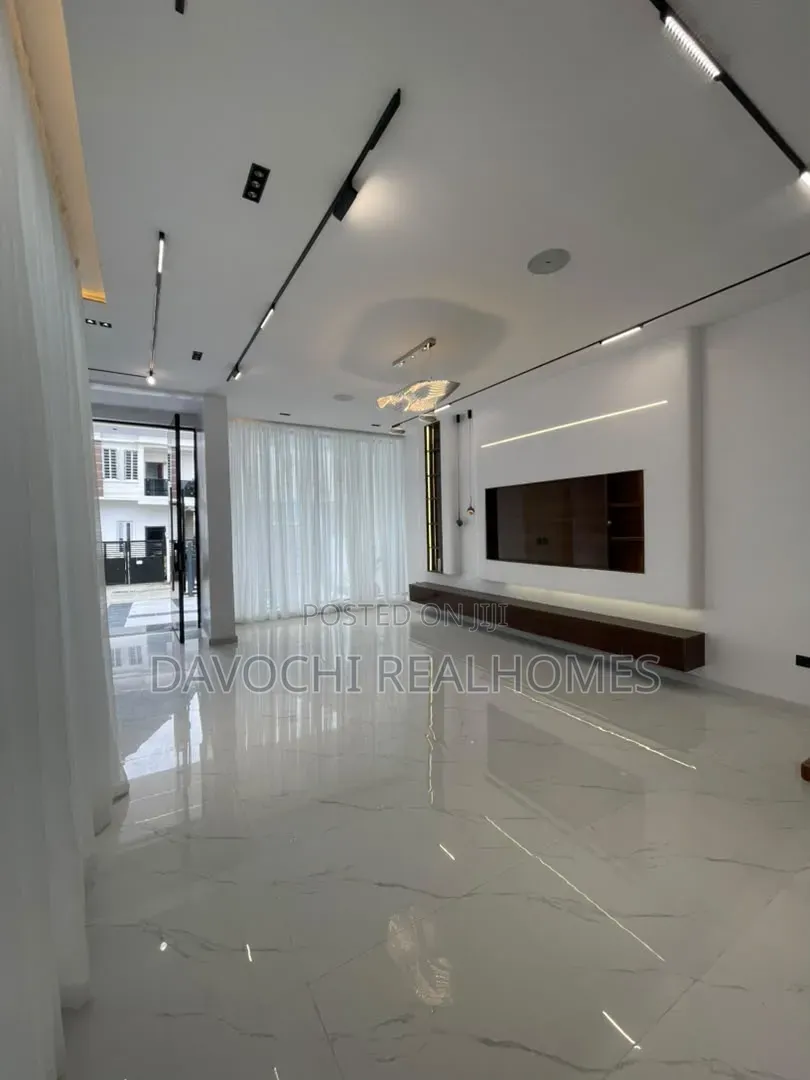 5bdrm Duplex in Victoria Island Extension for sale in Victoria Island Extension
