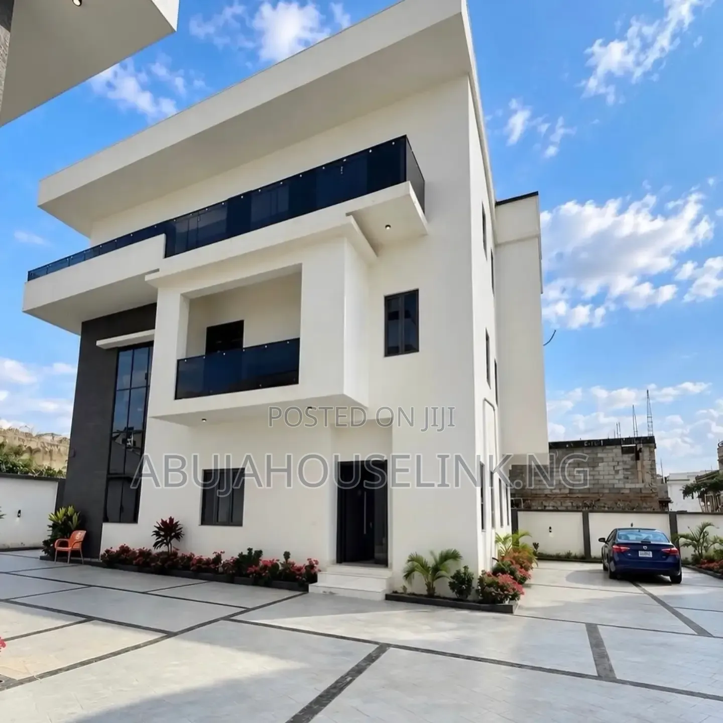 4bdrm Duplex in Guzape Main Abuja for sale in Guzape District