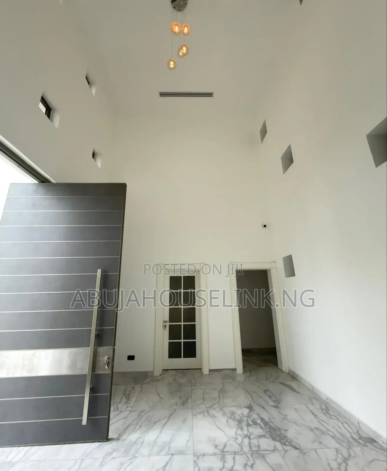 8bdrm Mansion in Maitama Main Abuja for sale in Maitama