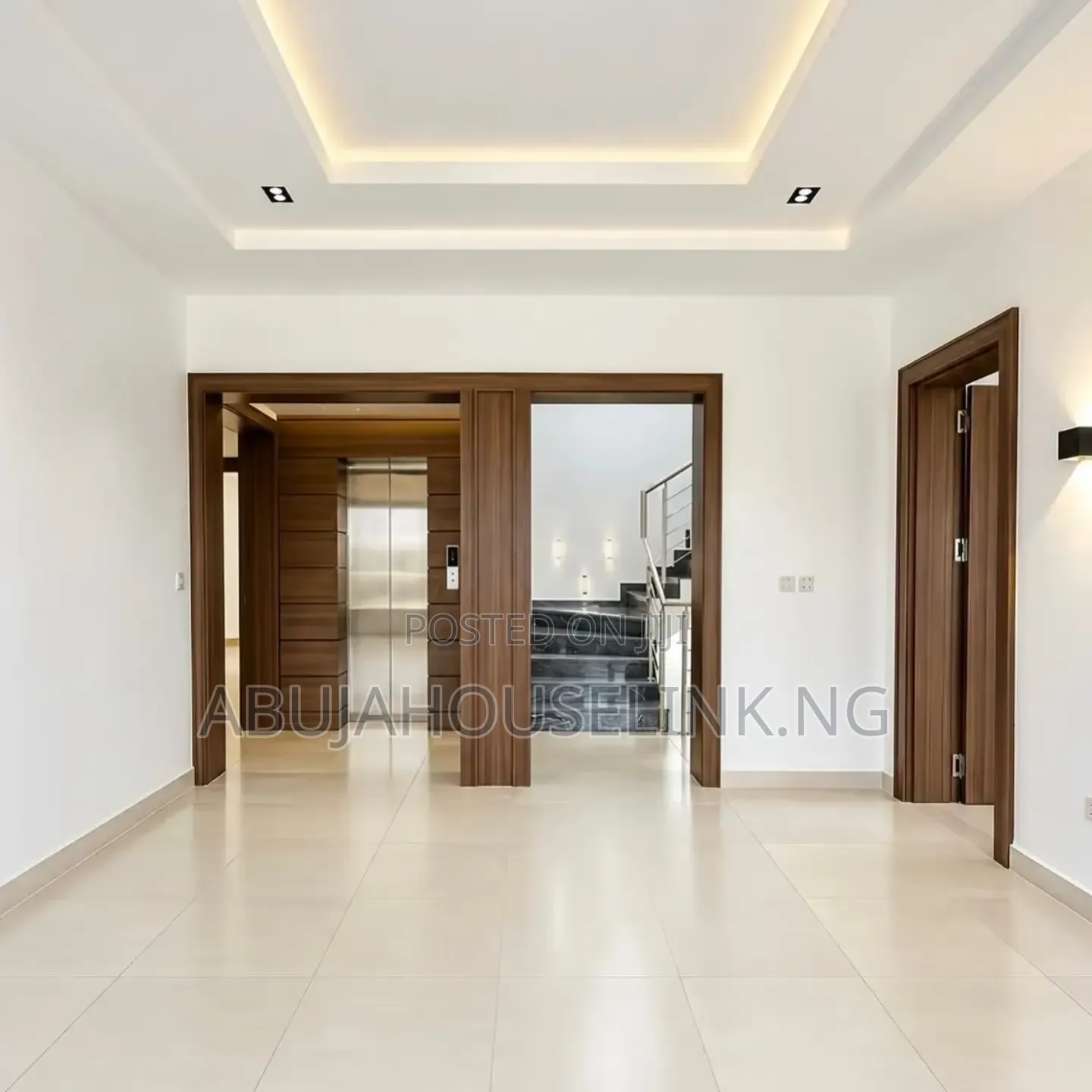 5bdrm Duplex in Wuye Abuja for sale in Wuye