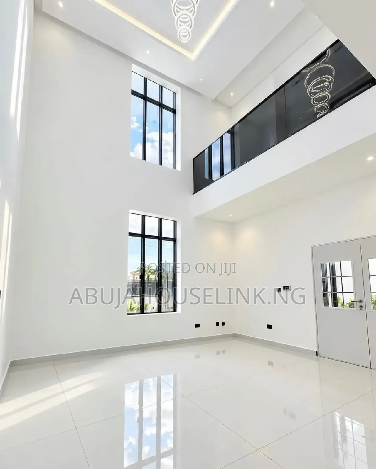 5bdrm Duplex in Apo Resettlement for sale in Apo Resettlement