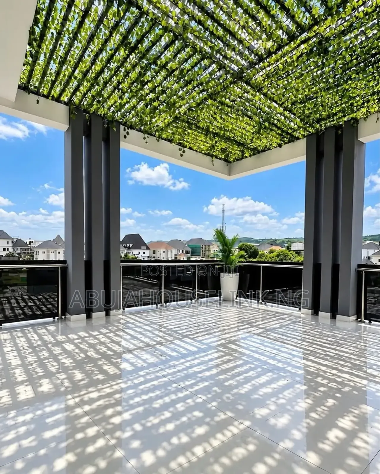 5bdrm Duplex in Apo Resettlement for sale in Apo Resettlement