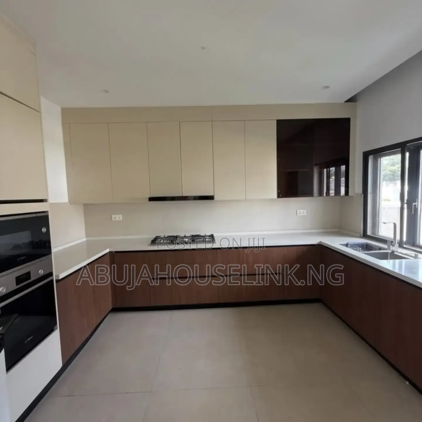 5bdrm Duplex in Jabi Waterfront for sale in Jabi